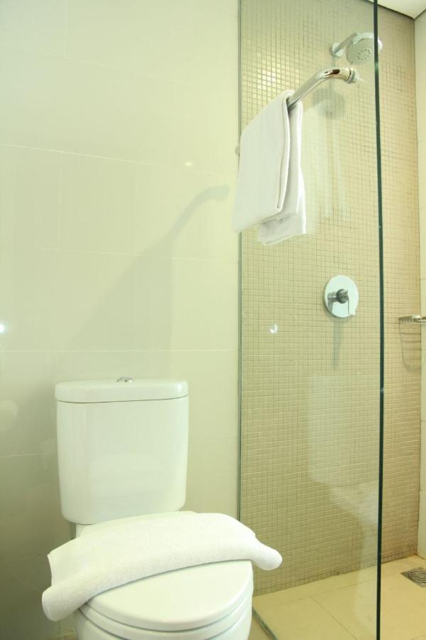 Soll Marina Hotel סרפונג מראה חיצוני תמונה