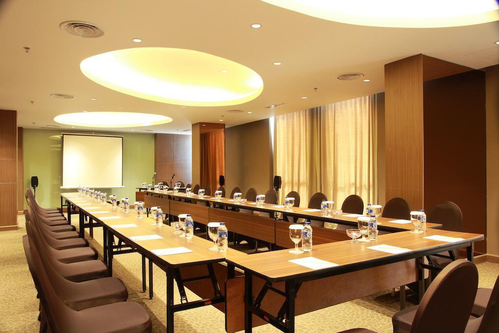 Soll Marina Hotel סרפונג מראה חיצוני תמונה