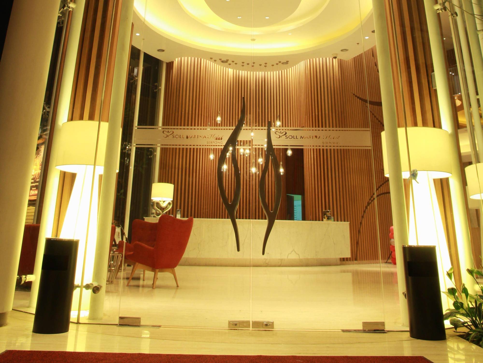 Soll Marina Hotel סרפונג מראה חיצוני תמונה