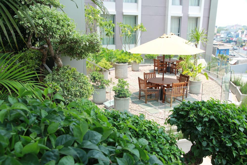Soll Marina Hotel סרפונג מראה חיצוני תמונה