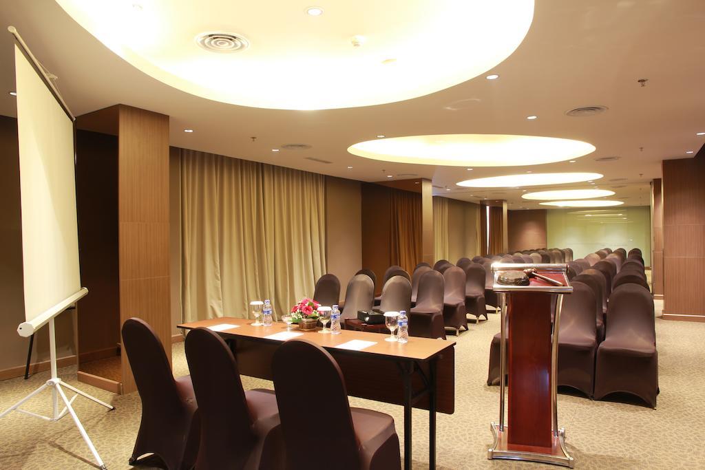 Soll Marina Hotel סרפונג מראה חיצוני תמונה