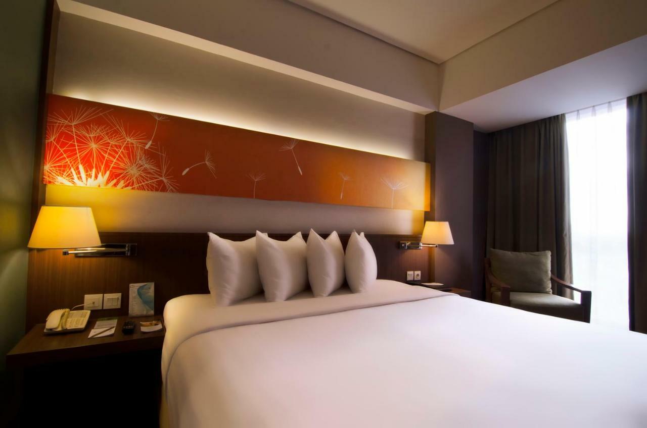 Soll Marina Hotel סרפונג מראה חיצוני תמונה